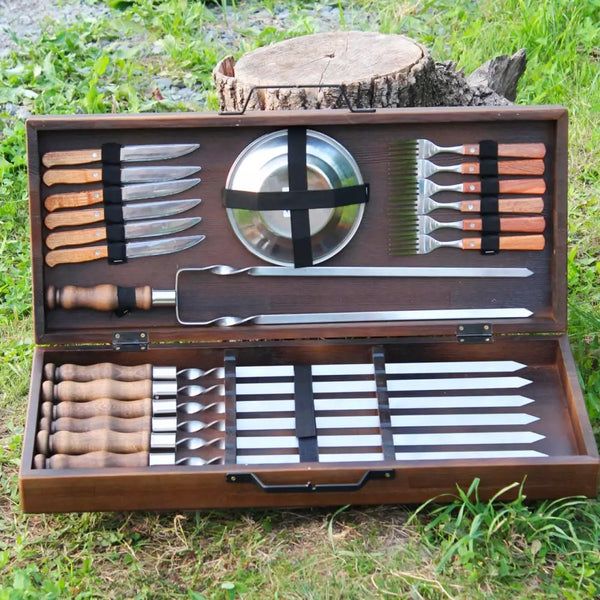 Wood box with skewers and picnic set